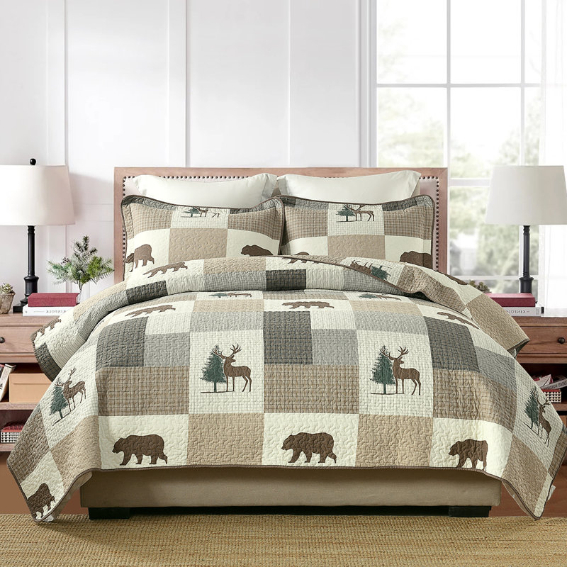 Cotton Quilted Toile Quilt, King Quilt + 2 King Shams, Khaki/Green/White Toile