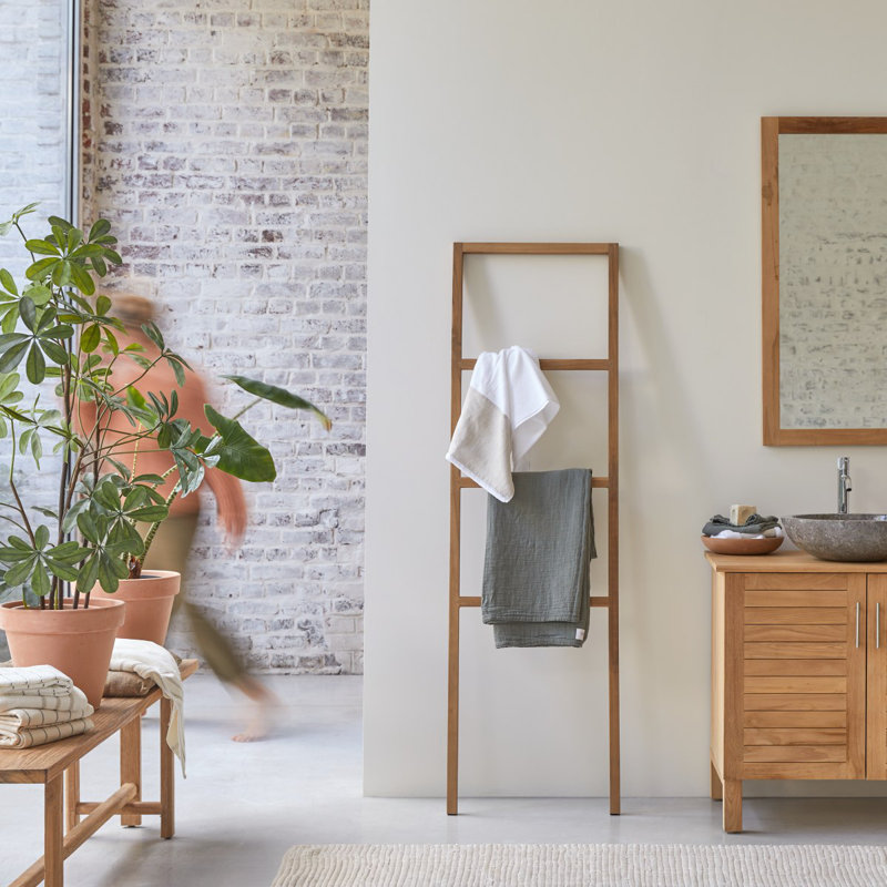 Galyno 50 cm L Freestanding Towel Stand