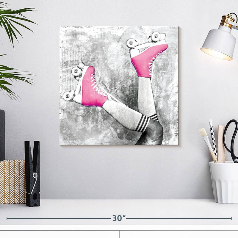 Chic Roller Blades Pop, 16" H x 16" W