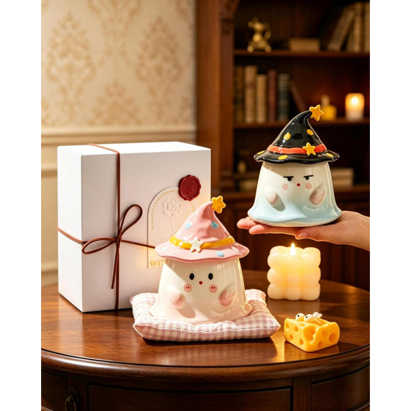 Fresh Novelty Candle with Solid Wood Holder