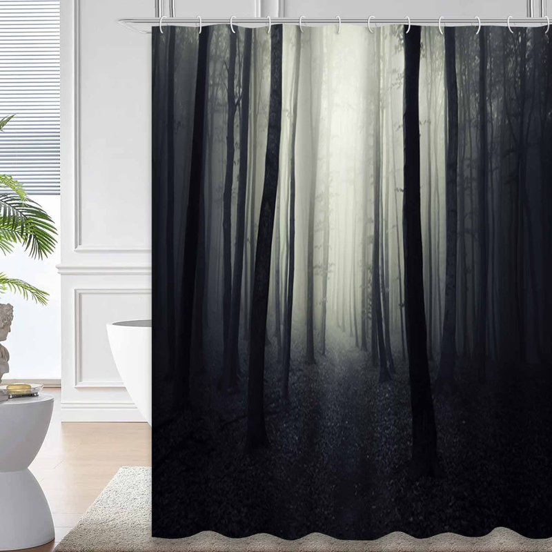 Rideau de douche Spooky Woods Horror Night Ghost, L 72 po x l 78 po
