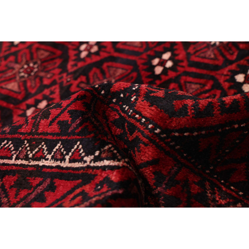 Tapis rouge Teimani 5 pi 4 po x 13 pi 0 po