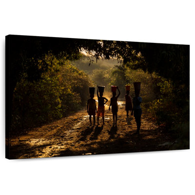 Leisha, Madagascar, femmes