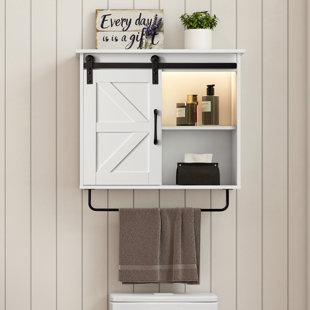Armoire à pharmacie murale avec porte de grange coulissante, barre à serviettes - tablettes réglables, rangement mural pour salle de bain, cuisine, entrée