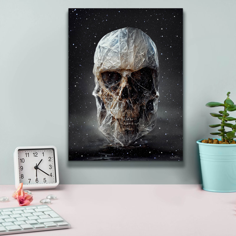 «Cosmo Skull» par Ben Heine, H 16 po x l 12 po x P 0,75 po