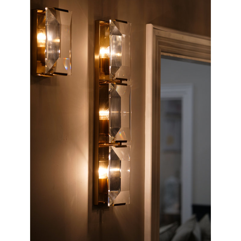 Benedicto Wall Sconce