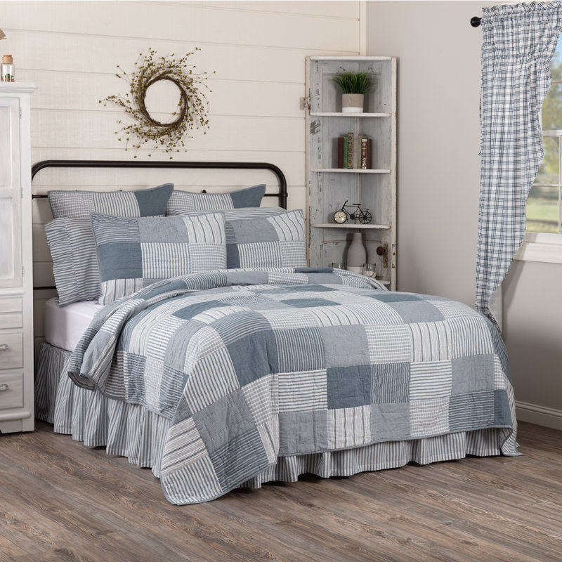 Sawyer Mill Blue and White Cotton King Reversible Quilt Set