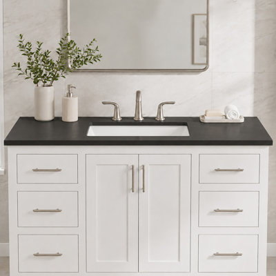 Comptoir en quartz gris 43 po et lavabo rectangulaire simple