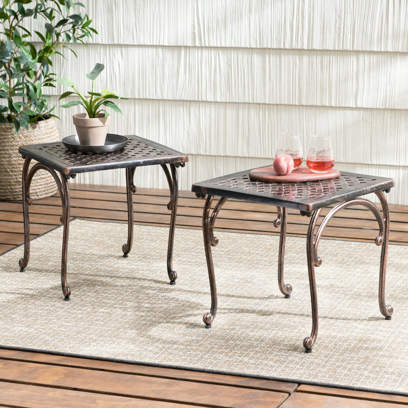 Paire de tables d'appoint en aluminium coulé Kd H 18 po x l 18 po avec pieds bouclés et patio pour patio 2 pièces