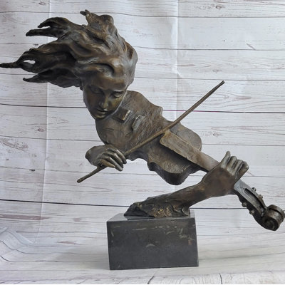 Figurines et sculptures Taziah