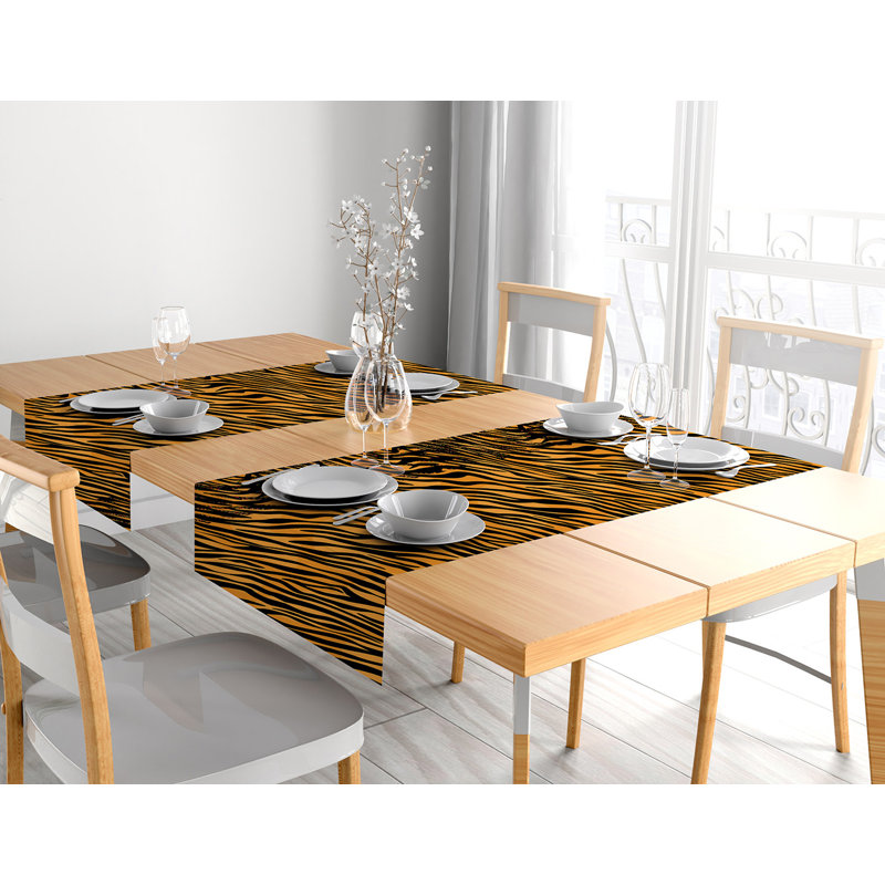Chemin de table Lathan