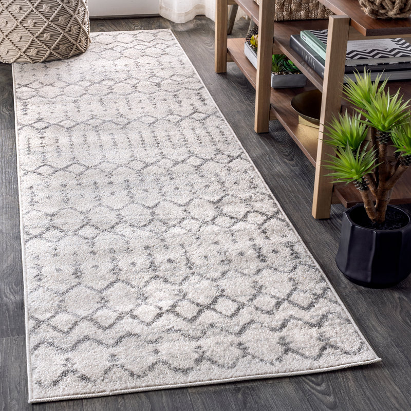 Kateshia Moroccan HYPE Boho Vintage Diamond Cream/Grey Rug, Runner 2'3" x 10'