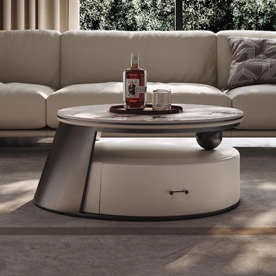 Table basse légère et luxueuse