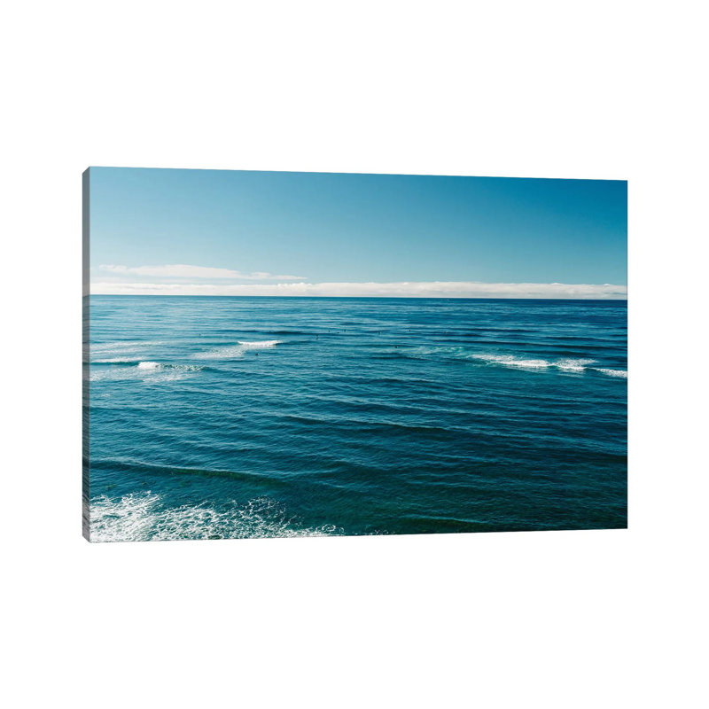Coucher de soleil Sunset Cliff Surfers IV par Bethany Young - Giclée sur toile tendue avec châssis