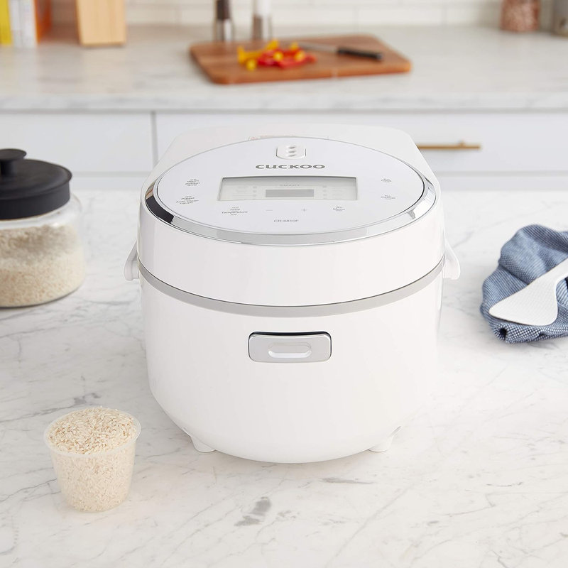Cuckoo - Cuiseur à riz de 8 tasses non cuit / 16 tasses cuit avec un pot intérieur antiadhésif, grande machine à riz avec 11 options de menu, technologie Fuzzy Logic, mode de nettoyage automatique, écran ACL, blanc (CR-0810F)