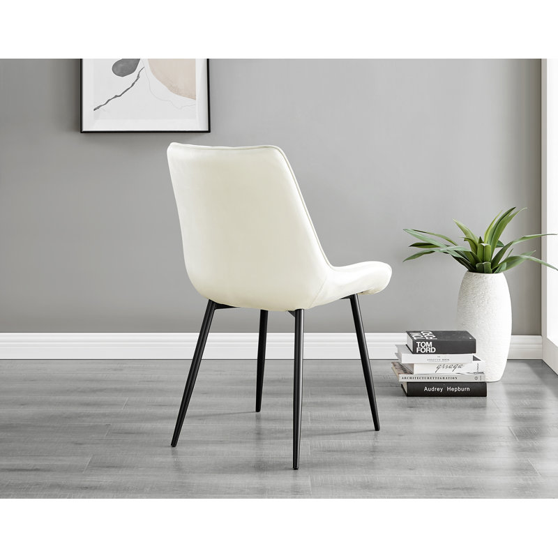 Weweantic 6 - Person Dining Set