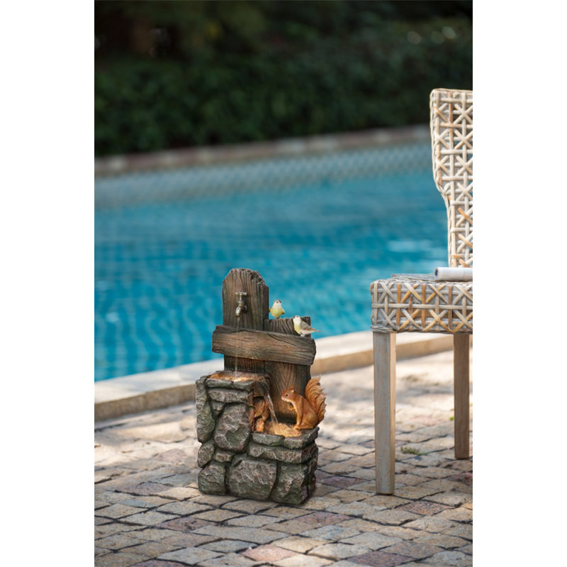 Fontaine décorative à 2 niveaux avec animaux et écureuil