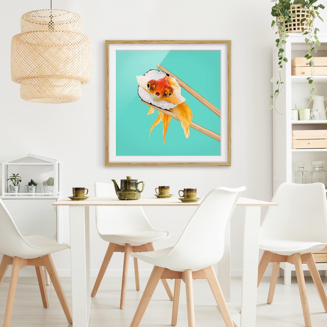 Gerahmtes Poster Sushi mit Goldfisch von Jonas Loose