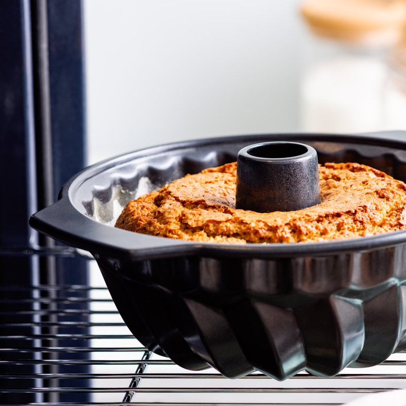 Greenpan Black Ceramic fluted cake pan Pan 24cm