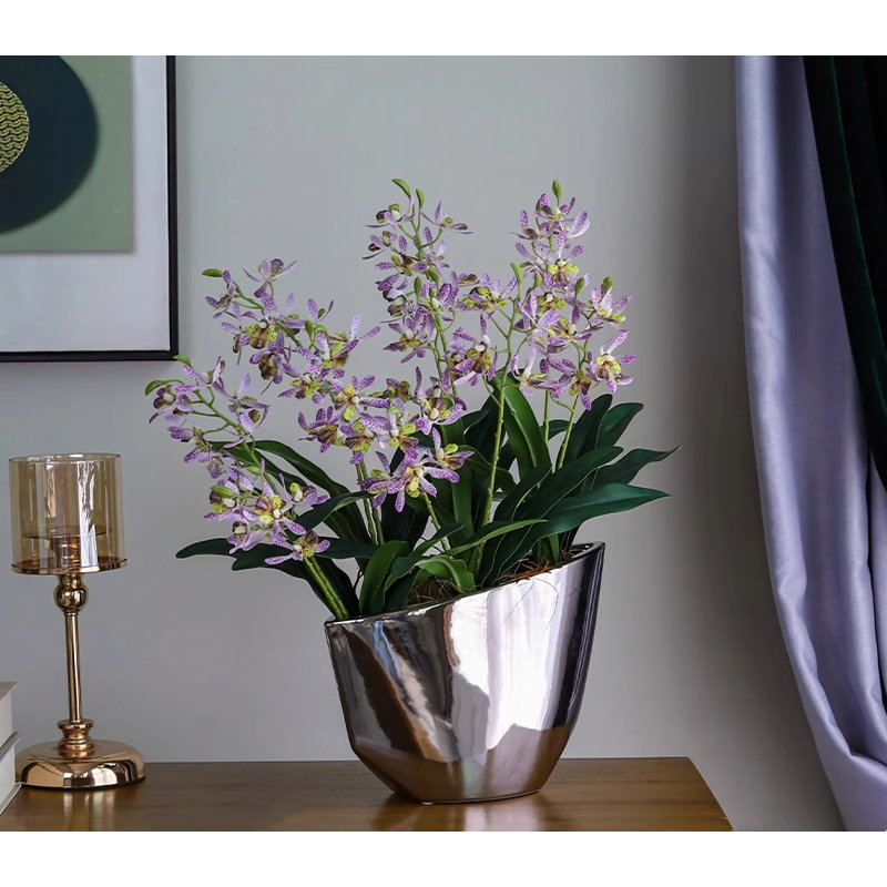 Décoration florale simulée, Mauve