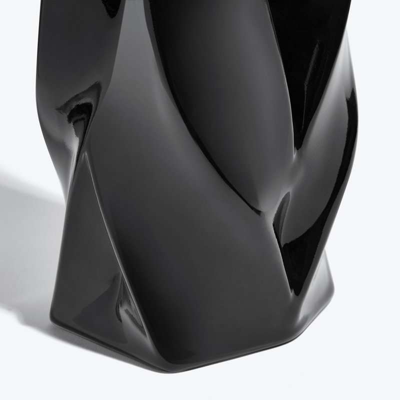BRAID Porcelain Table Vase, Black