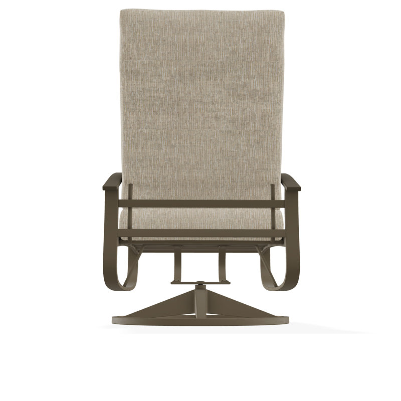 Belle Isle Outdoor Lounge Chair, Huskie, Beachwood