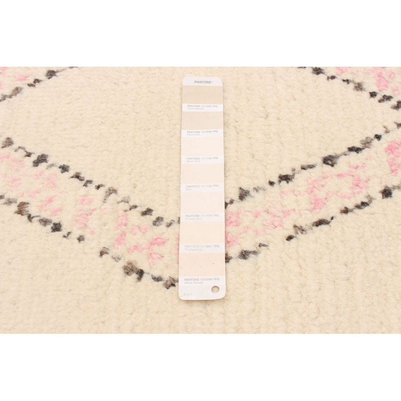 Tapis crème Mahnoor Pak Finest Marrakech 5 pi 10 po x 9 pi 2 po