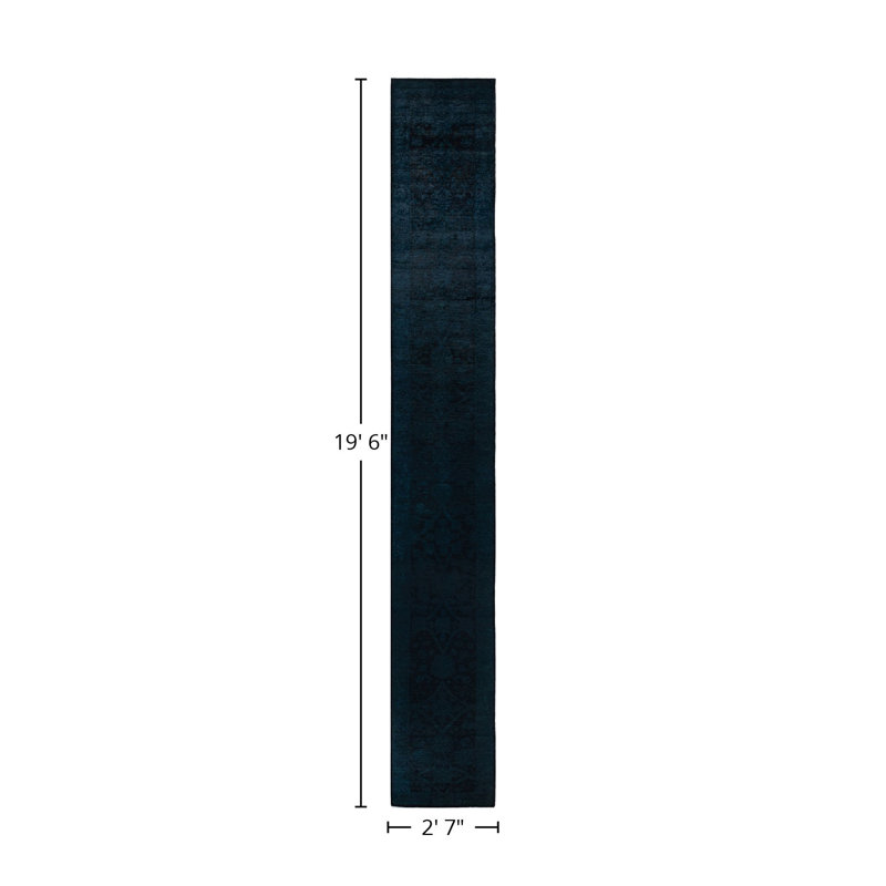 Tapis noir 2 pi 7 po x 19 pi 6 po Yulene
