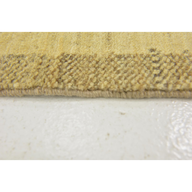 Tapis de surface en laine 5 pi 2 po x 6 pi 4 po one-of-kind noué la crème Didcot