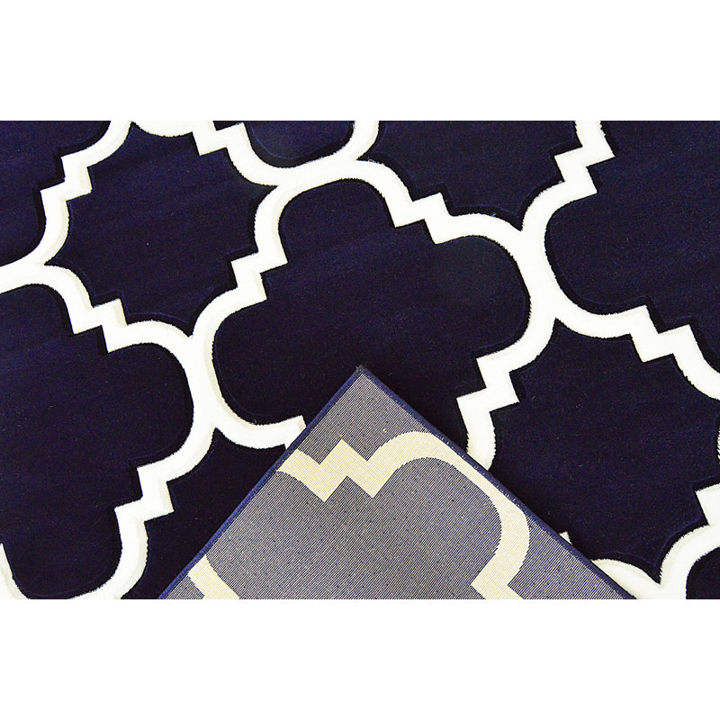 Tapis bleu marine à motif géométrique Mccampbell, Tapis de couloir 2 pi 2 po x 7 pi 4 po