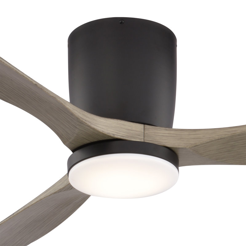  Ventilateur de plafond encastrable noir mat 52 po avec pales en chêne clair Maplewood, ensemble d'éclairage DEL intégré et télécommande inclus, moteur à courant continu écoénergétique à 6 vitesses