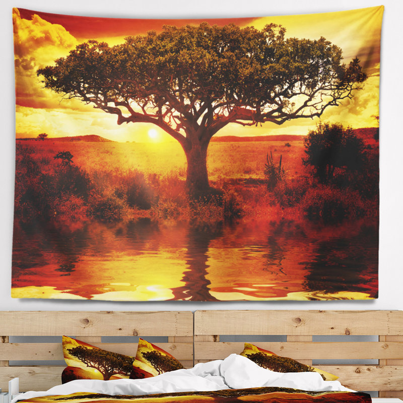 Arbre à coucher de soleil tapisserie, H 32 po x l 39 po