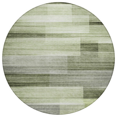 Machine Washable Indoor/Outdoor Xhevrie Green Rug