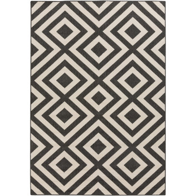 Awena Outdoor Geometric Rug