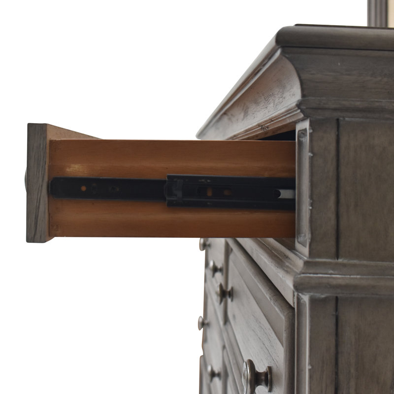 Commode double 8 tiroirs 66 po avec miroir Lipford, Bois flottant gris, Bois flottant gris