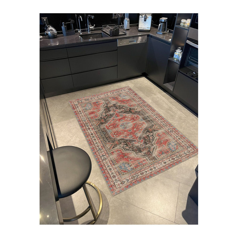 Tapis traditionnel tissé, Sous-tapis carré 3 pi 3 po inclus