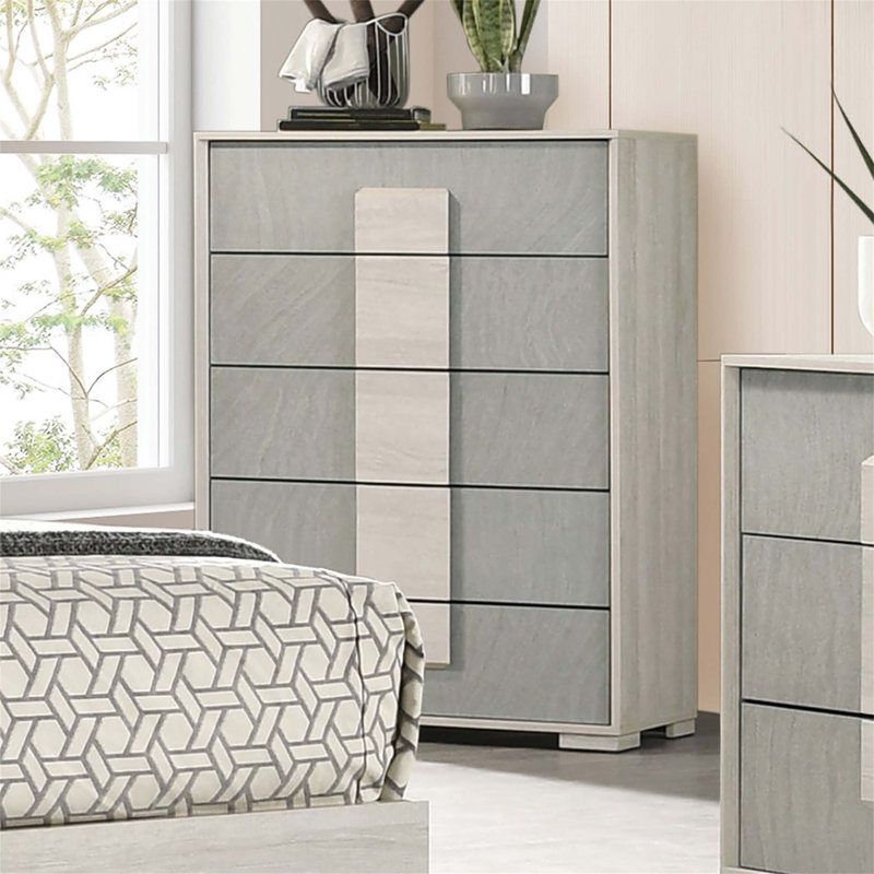 Commode à tiroirs en queue d'aronde de style contemporain avec glissières en métal au centre et fabrication durable pour le rangement et l'organisation de la chambre à coucher