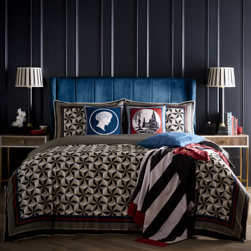 Laurence Llewelyn-Bowen Arcadia Cushion Red, Cushion Cover
