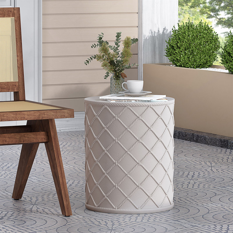 Table de bout moderne en béton léger avec motif de corde de diamant nautique pour une utilisation extérieure et intérieure
