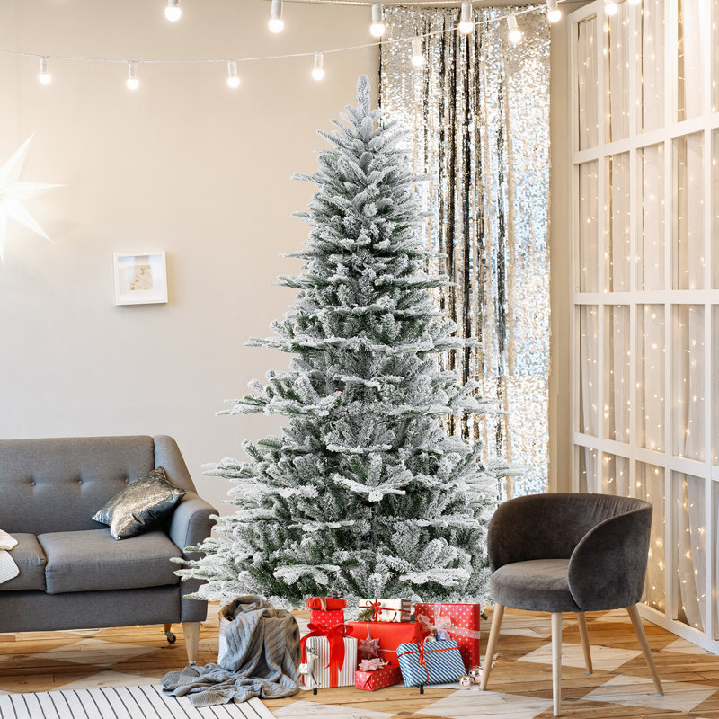 Arbre de Noël artificiel enneigé avec pointes en PVC et PE, lumières DEL, 7'