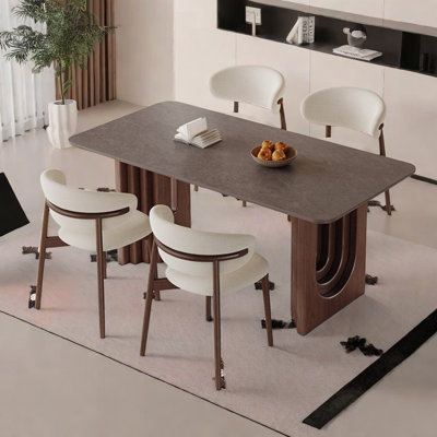 Ensemble de table et chaises de salle à manger avec dalle de roche.