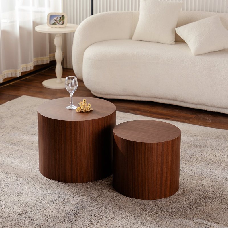 Ensemble de tables basses polyvalentes pour différentes pièces, rehaussant l'espace et le style, Noyer