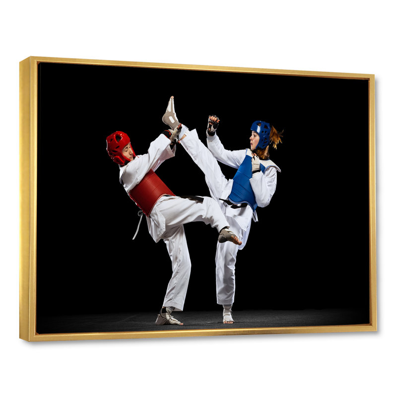 Fight Of Taekwondo, reproduction d'art sur toile, Cadre flottant doré, H 24 po x l 32 po x P 1 po