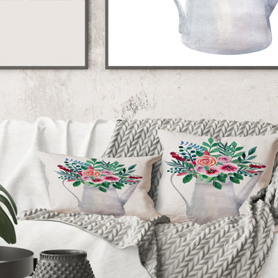 Carré, bouquets de fleurs dans un pot de fleurs rustique - coussin décoratif traditionnel