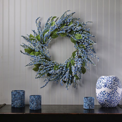 28" Blue Sky Berry Wreath