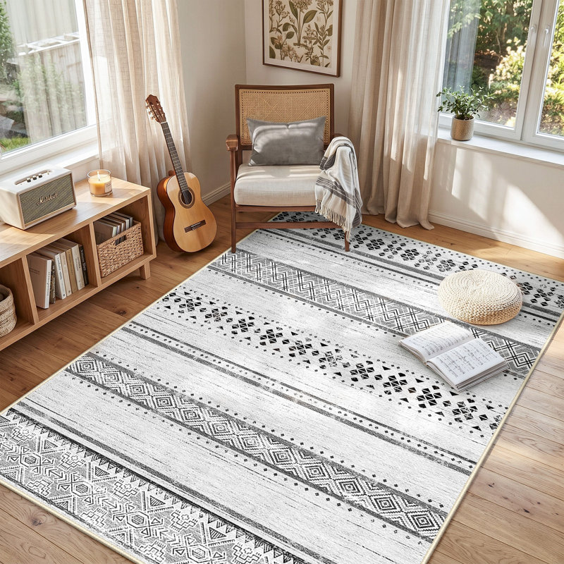 Geometric Pattern Non-Slip Area Rug, Machine Washable Soft Polyester Floor Mat for Home Decor, Rectangle 4'x6', Greyblack