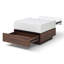 Table basse rotative polyvalente avec beaucoup de rangement et un design élégant pour votre salon