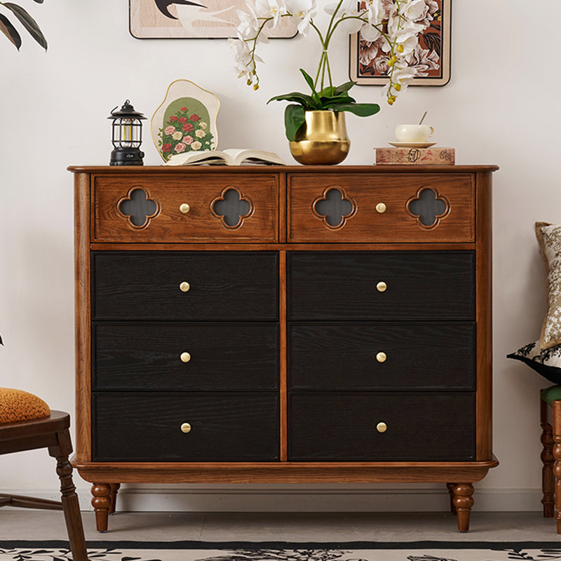 Armoire d'appoint en noyer massif et bois manufacturé
