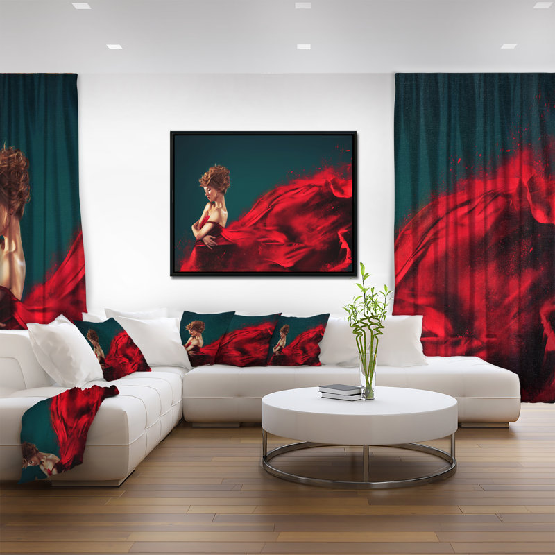 «Woman», photographie encadrée sur toile, H 30 po x l 40 po x P 1,5 po