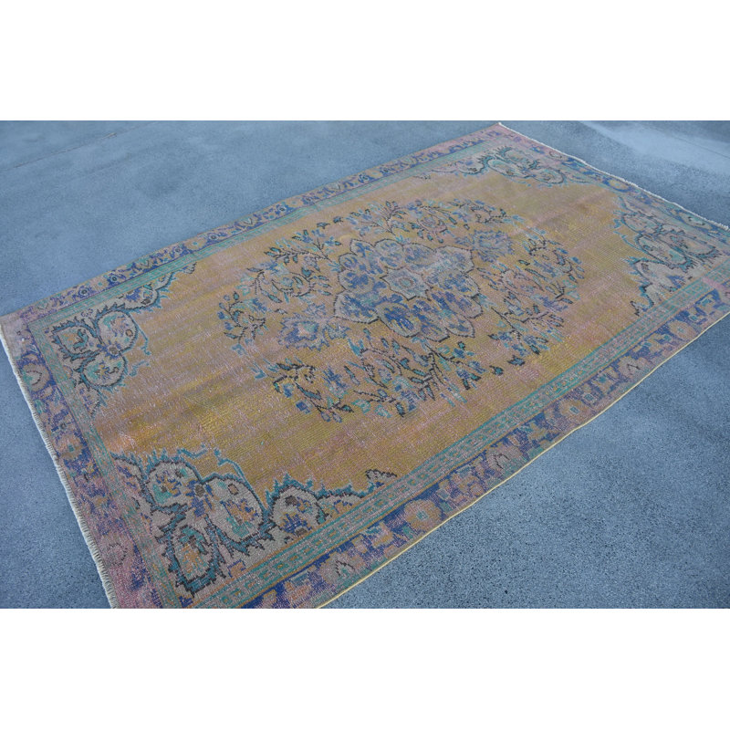 Tapis jaune classique en laine 60,2 x 97,6 pouces